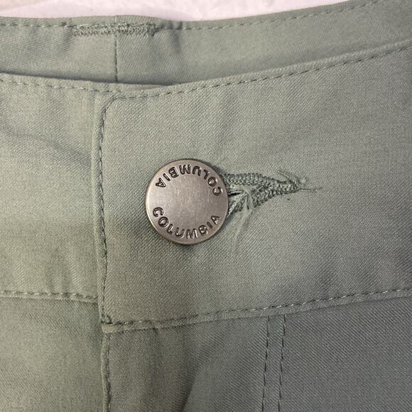 Columbia Women Omnishield Sage Green Hiking Pants Size 12 - Picture 3 of 7